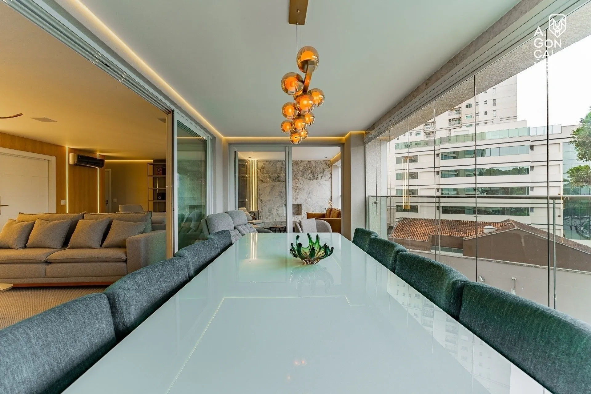 Мебльована квартира 260 м² з 4 спальнями з власними ваннами — photo 53