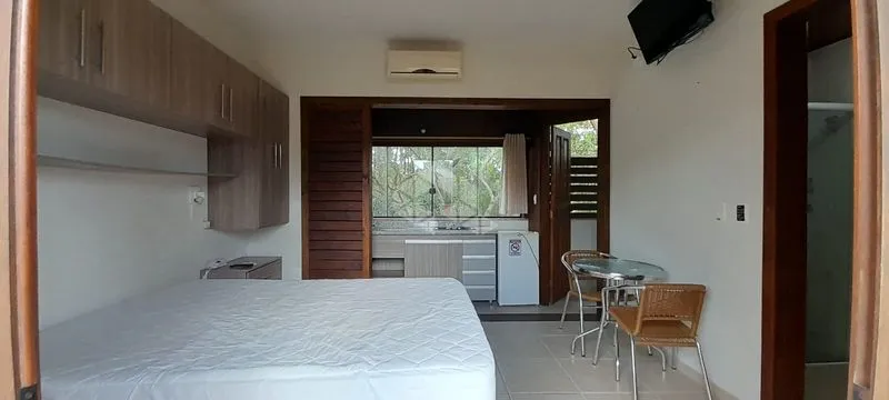 Furnished 30 m² studio with 1 parking spot and 1 bedroom — photo 7