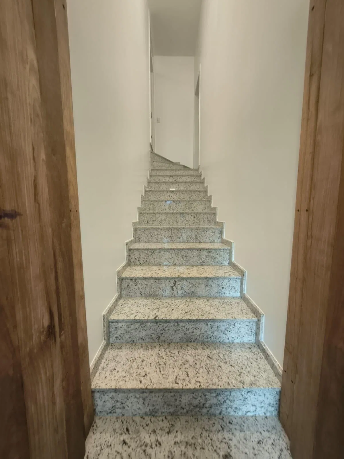 Будинок на 5 кімнат із балконом і 400 м² — photo 22