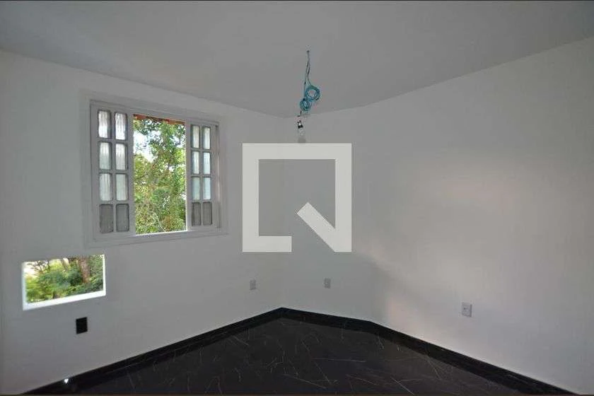 1-bedroom apartment with enclosed kitchen and garden — photo 14