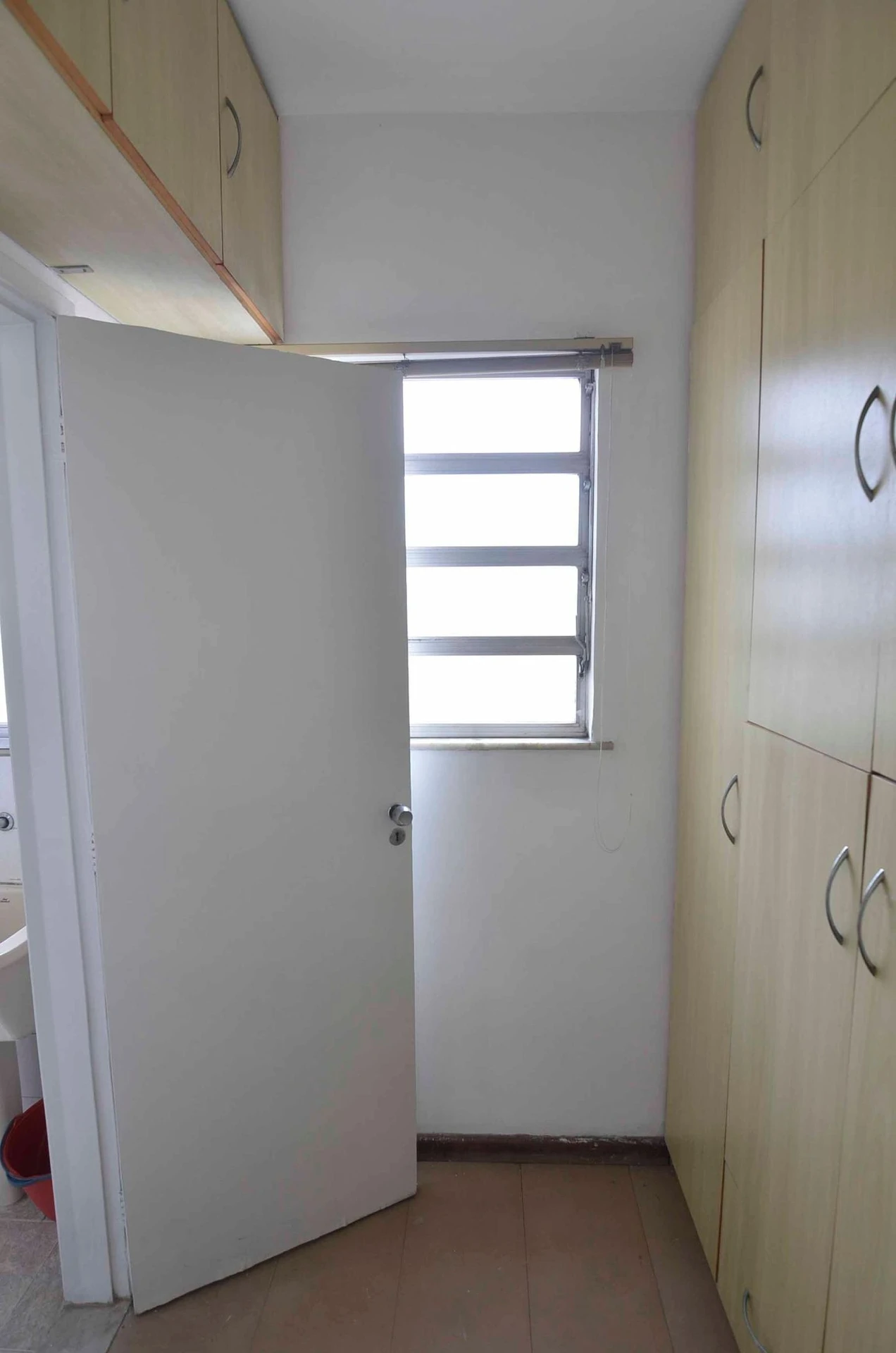 3-bedroom apartment with a mountain view in Rio de Janeiro — photo 43
