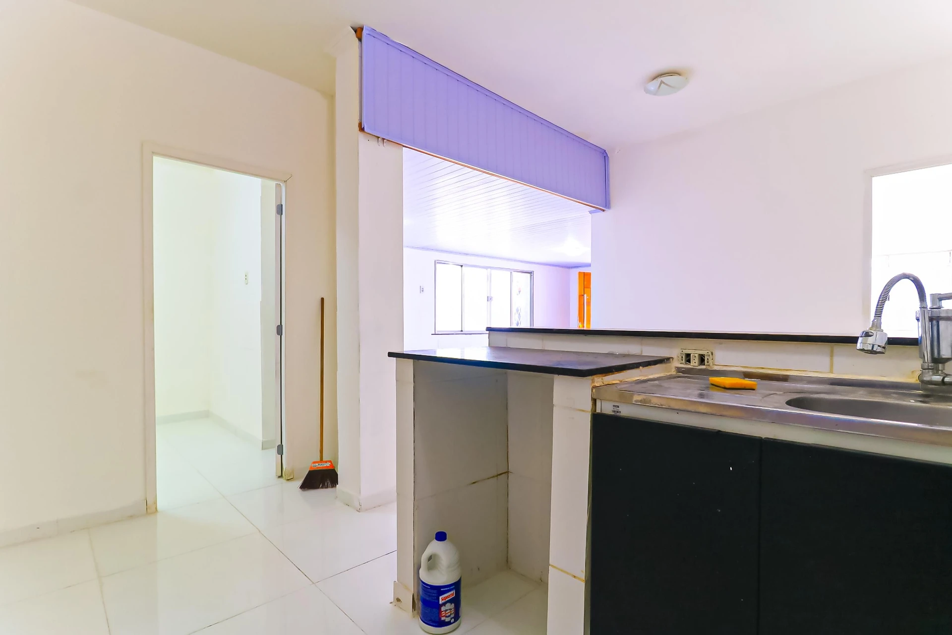 2-bedroom apartment with a gas stove — photo 37