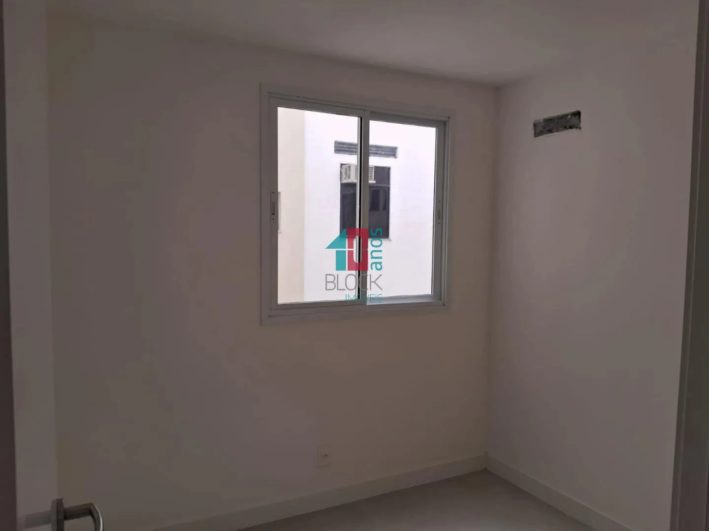 Квартира: 3 спальні, 1 з власною ванною кімнатою, 84 м² — photo 21