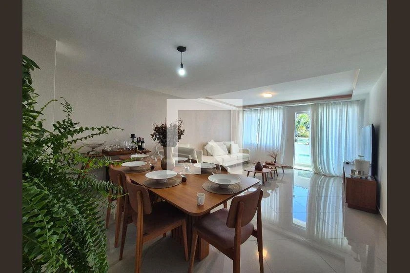 Rentable house with 4 en-suite bedrooms and 320 m² — photo 21