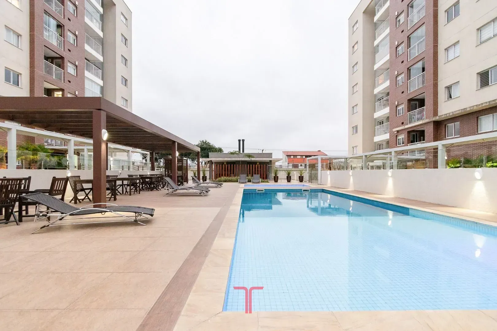 Departamento de 1 dormitorio en edificio con piscina — photo 78