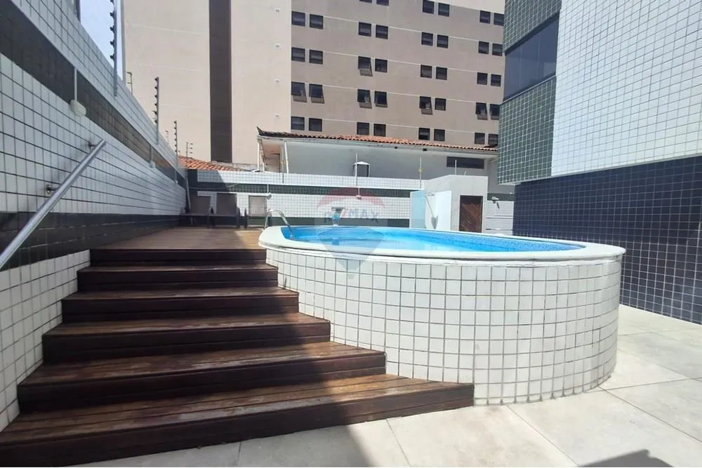 Private pool in a 3-bedroom apartment, 96 m² — photo 33