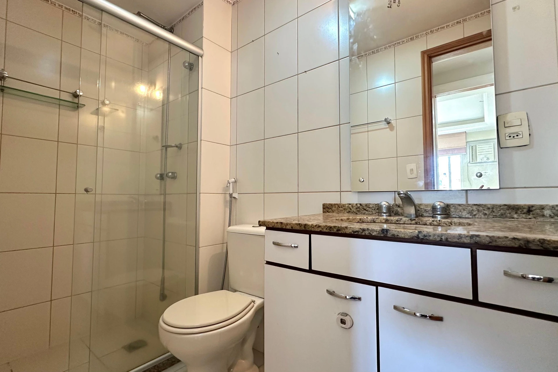 Apartamento de 3 quartos com vista para a água — photo 25