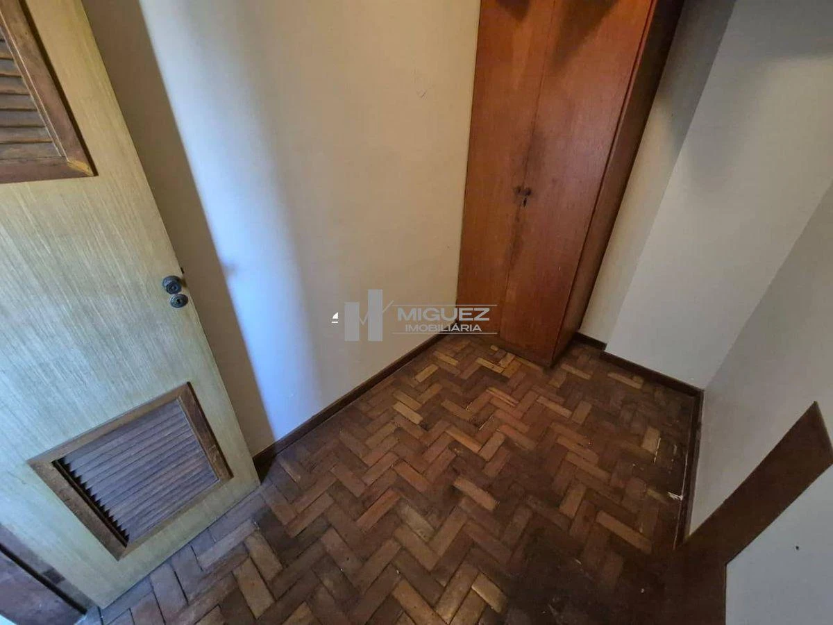 Rental apartment with 4 bedrooms and 1 en-suite 124 m² — photo 33