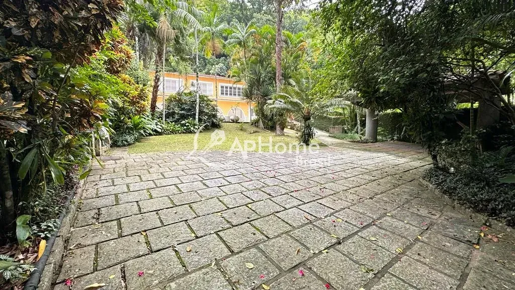 Casa de 4 quartos com banheira, Alto da Boa Vista — photo 8