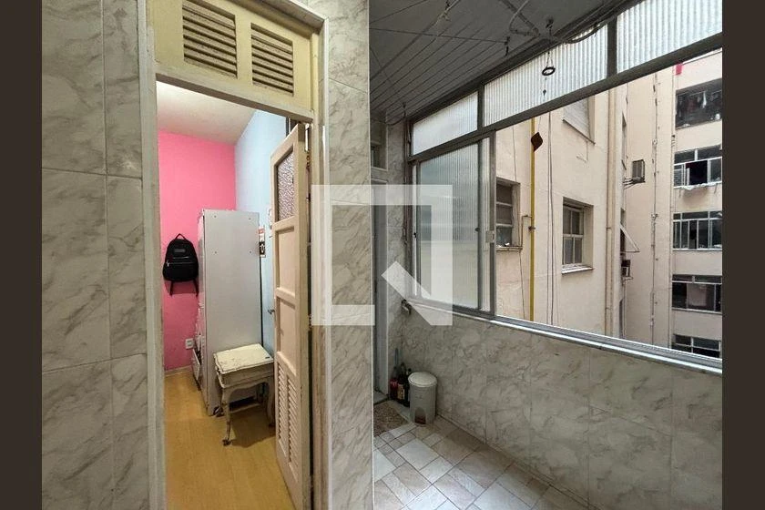 130 m² furnished apartment with 4 bedrooms and 2 baths — photo 33