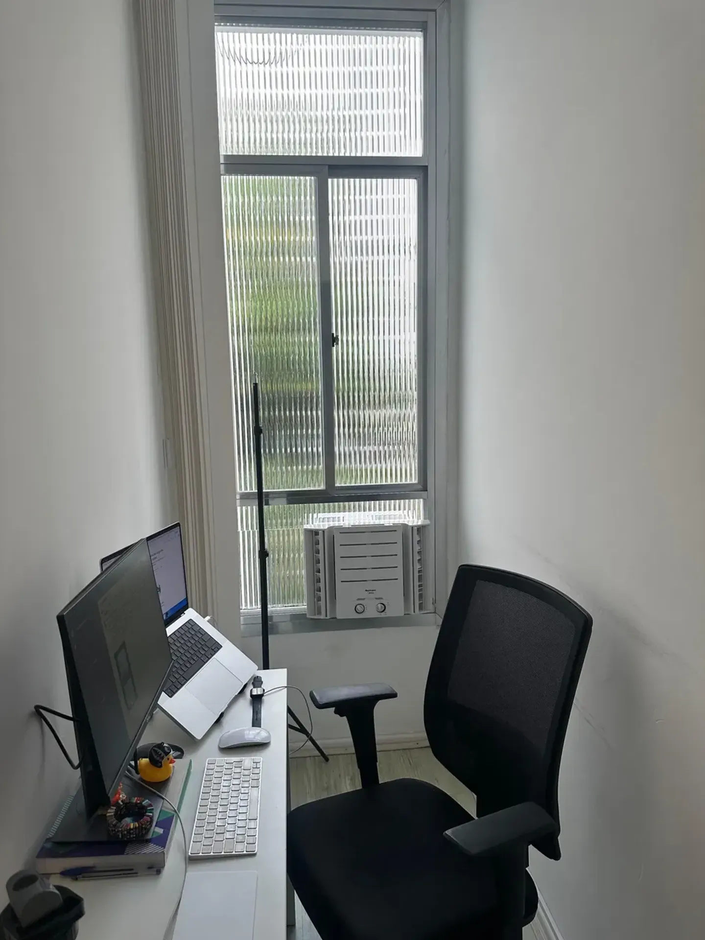 One-bedroom apartment with a home office — photo 8