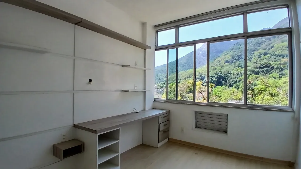 Vista a la montaña y 3 dormitorios: departamento de 148 m² — photo 13