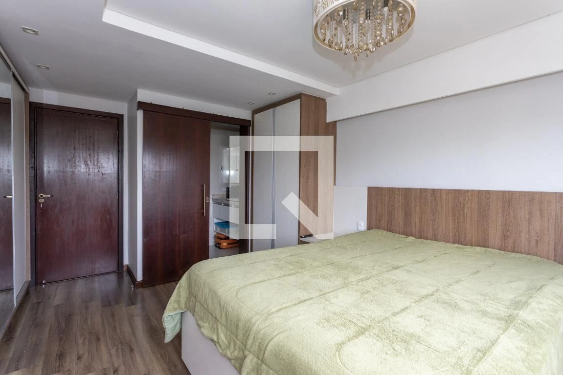 Apartamento mobiliado com 3 quartos, 1 suíte e 3 banheiros — photo 41