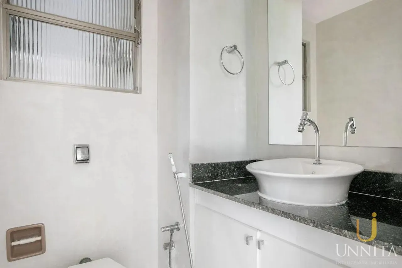 Furnished apartment with 3 bedrooms and 3 bathrooms — photo 10
