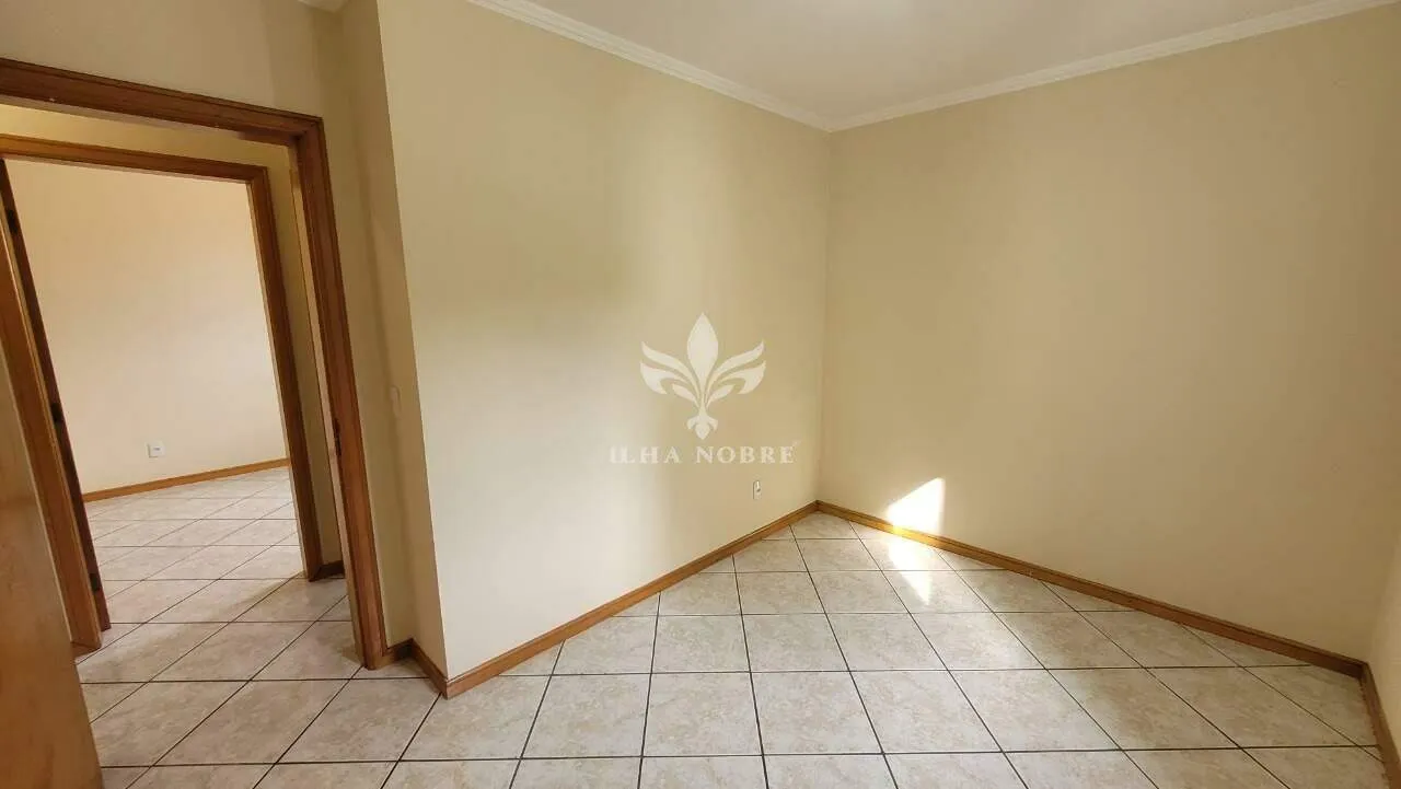 Furnished 3-bedroom apartment with 2 bathrooms — photo 13