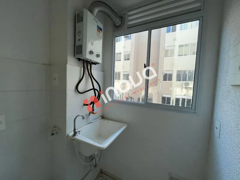Apartamento de 2 quartos em condomínio com piscina — photo 7