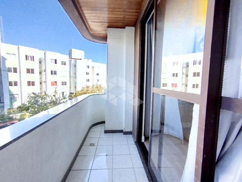 2-bedroom apartment with a washing machine in Florianópolis — photo 17