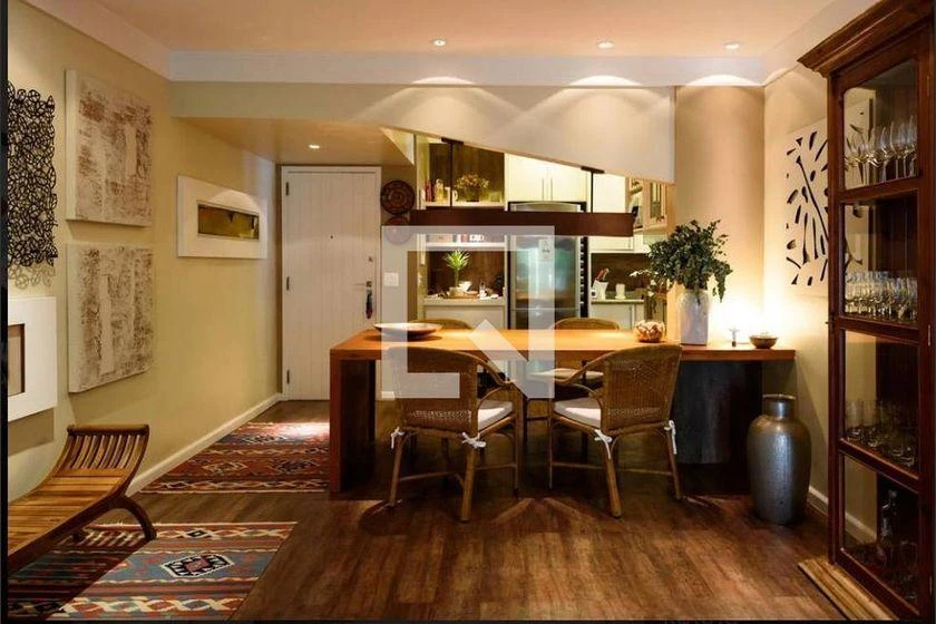 2-bedroom apartment with a water view — photo 3
