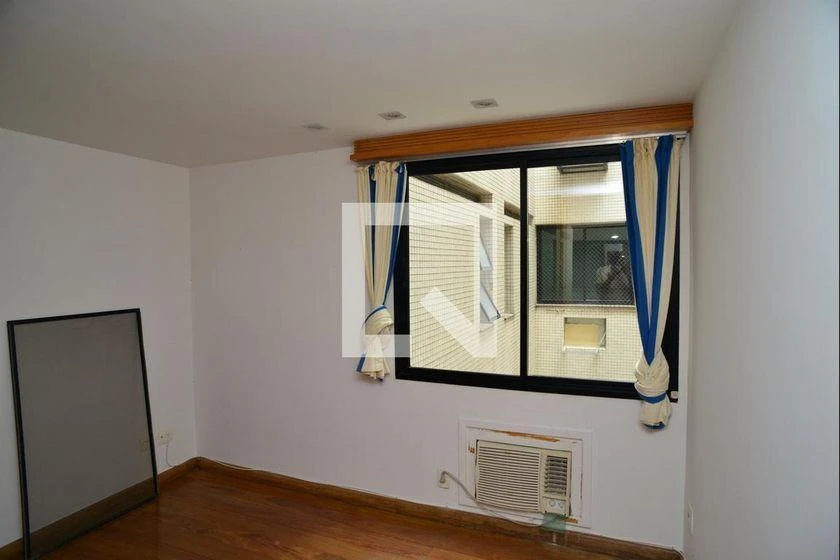 Apartamento de 4 quartos com 215 m² e varanda envidraçada — photo 30