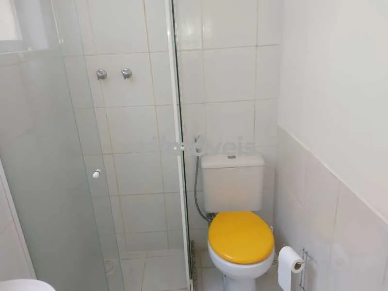 Apartamento no 2º andar com piso de madeira ou laminado — photo 25
