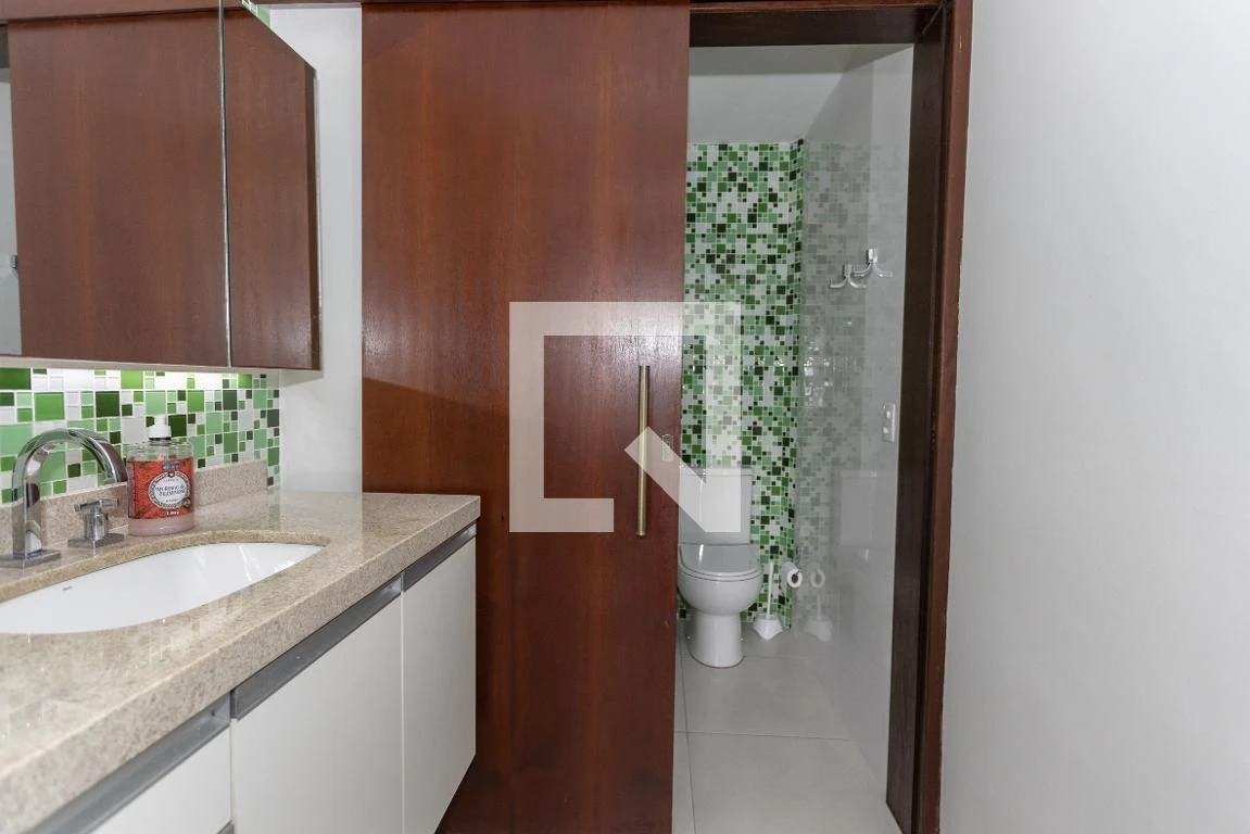 Apartamento mobiliado com 3 quartos, 1 suíte e 3 banheiros — photo 23