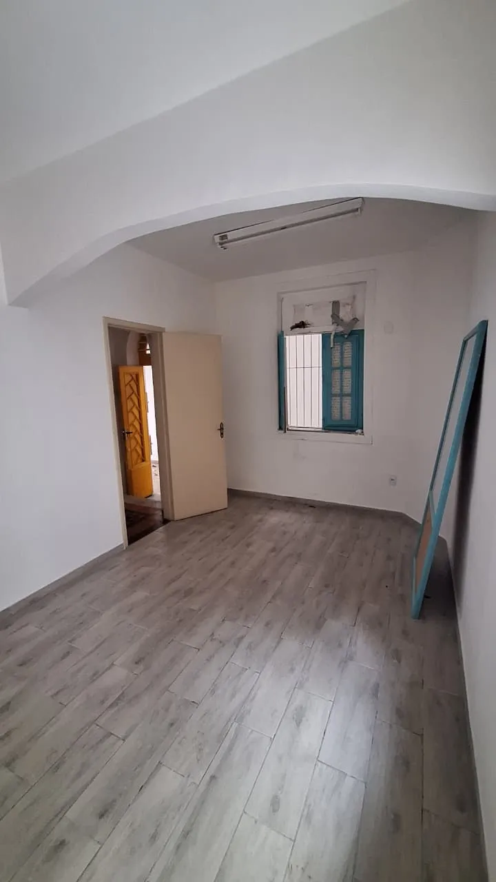Commercial house with 3 bedrooms and 250 m² — photo 11