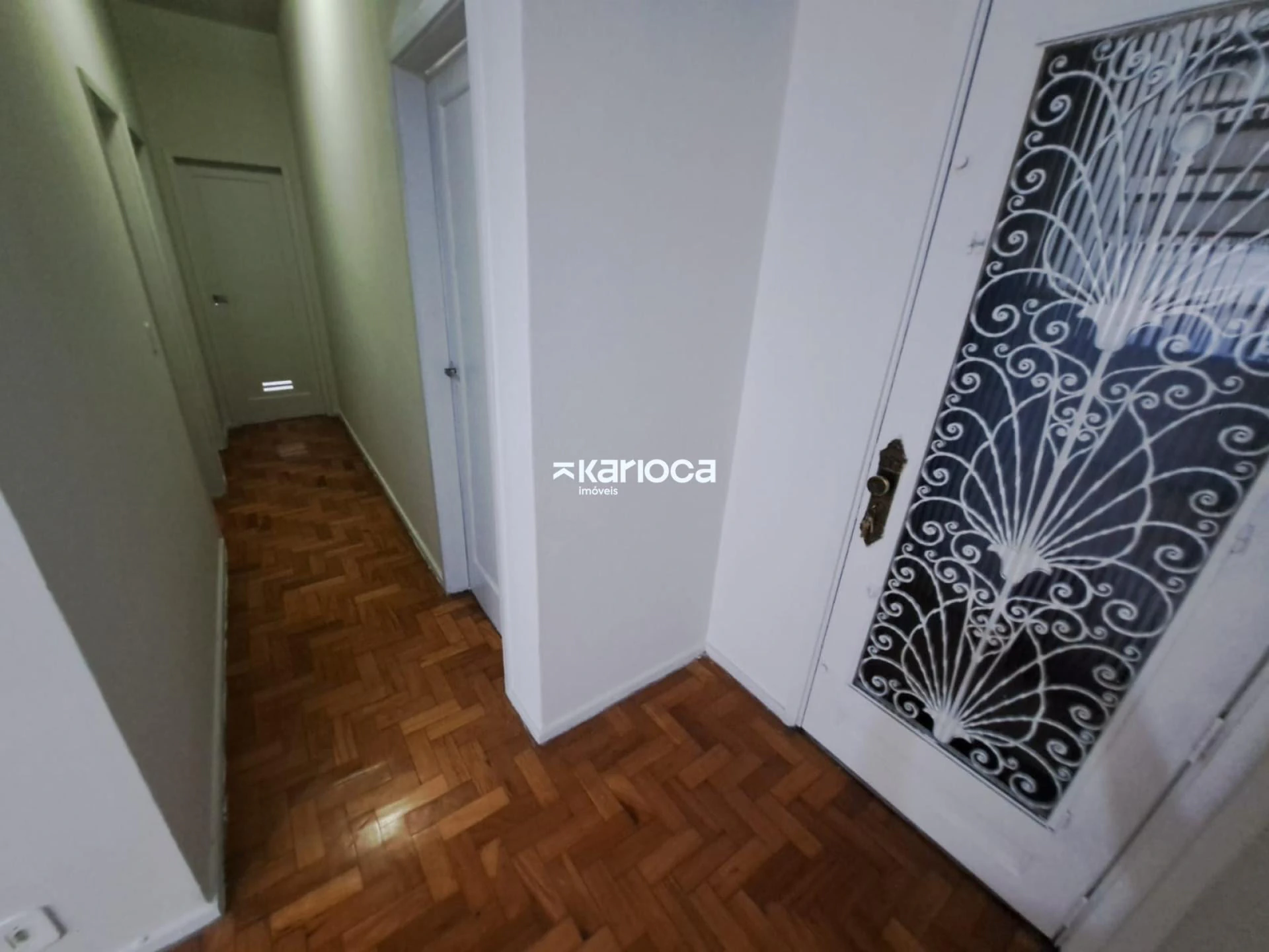 Квартира з 2 спальнями, 2 ванними та 1 паркомісцем — photo 21