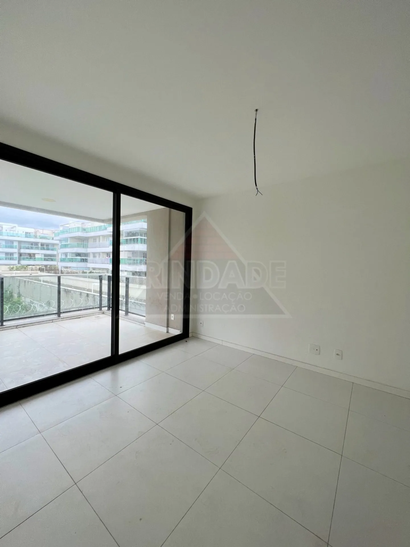 Casa com 3 suítes, 4 vagas e 366 m² — photo 12