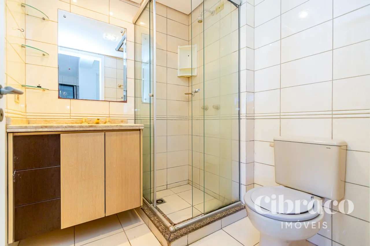 Apartamento de 1 quarto com sacada e área de serviço — photo 9