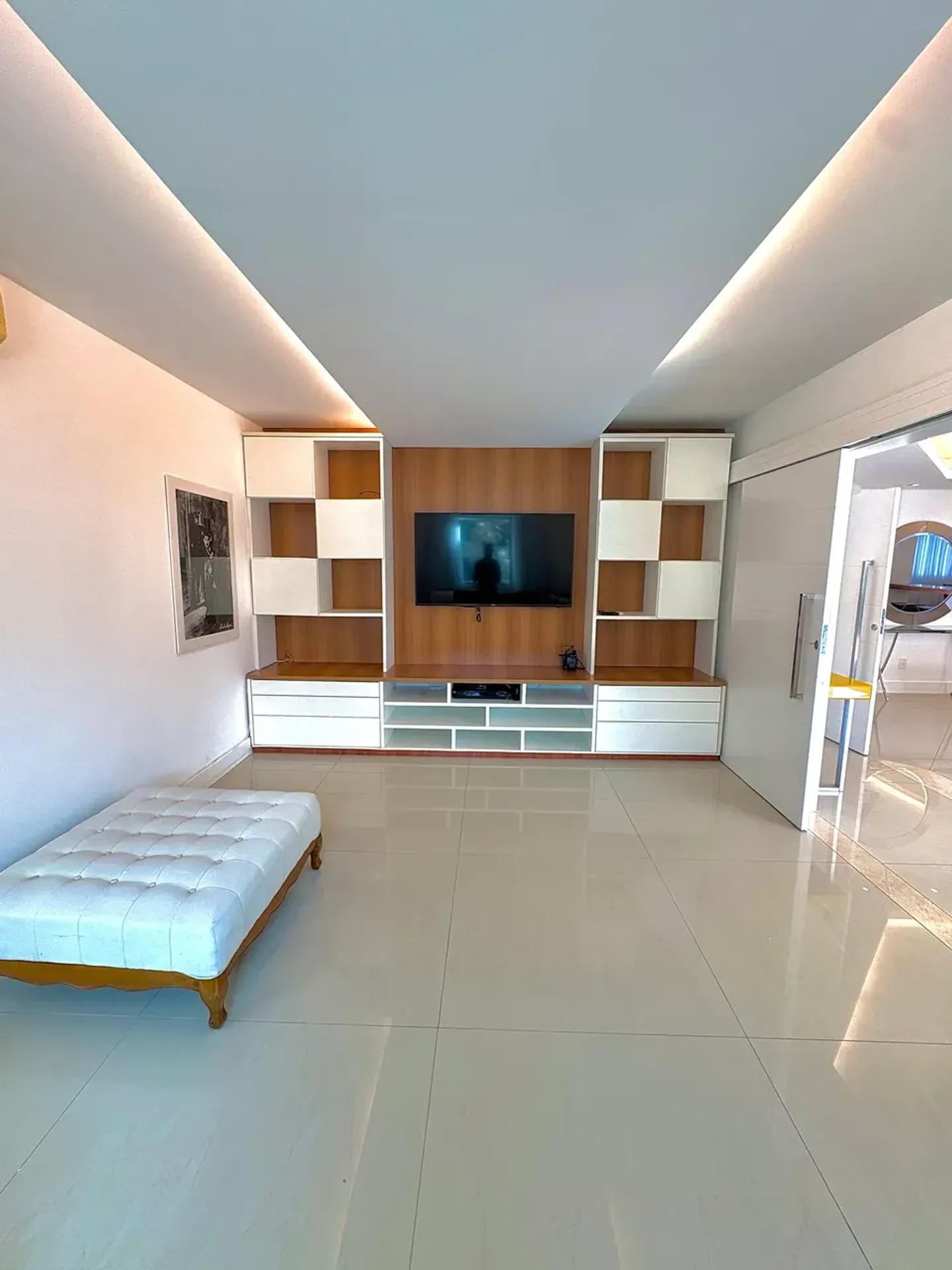 Furnished house with 6 en-suite bedrooms and 9 baths — photo 16
