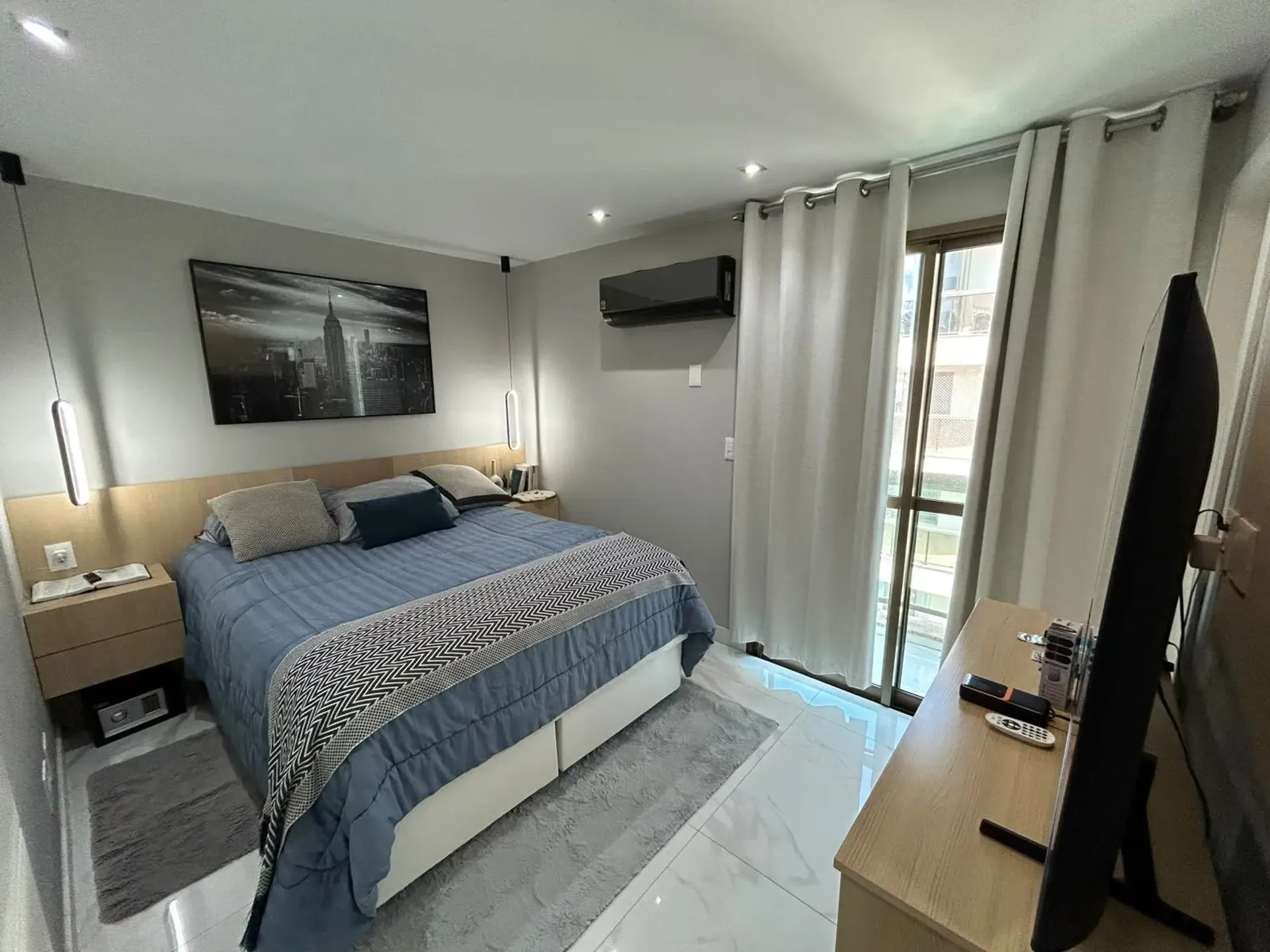 Home office in a 4-bedroom apartment, 157 m² — photo 29