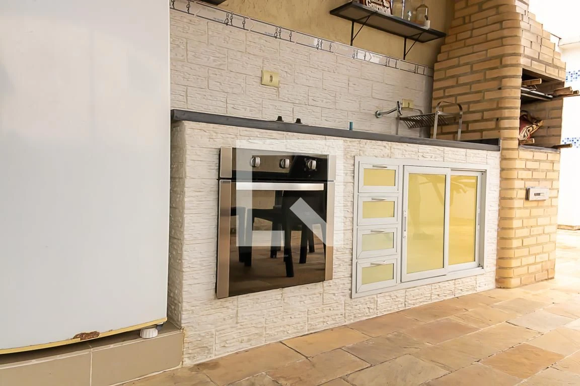 Квартира 147 м² с 3 спальнями и 3 парковками — photo 60