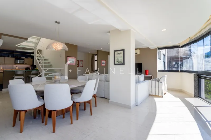Furnished apartment, 189 m², with a grill on the balcony — photo 12