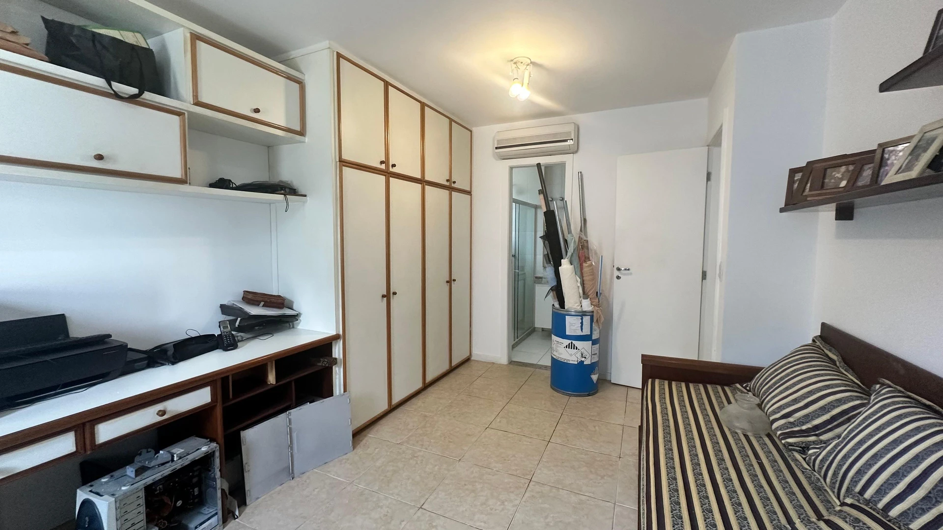 Casa mobiliada em condomínio com 5 quartos e quintal — photo 51