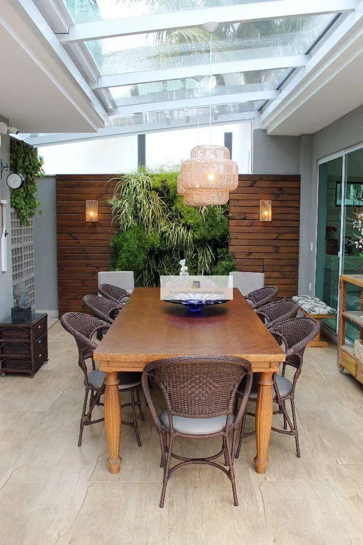 Furnished house with 4 en-suite bedrooms and private garden — photo 16