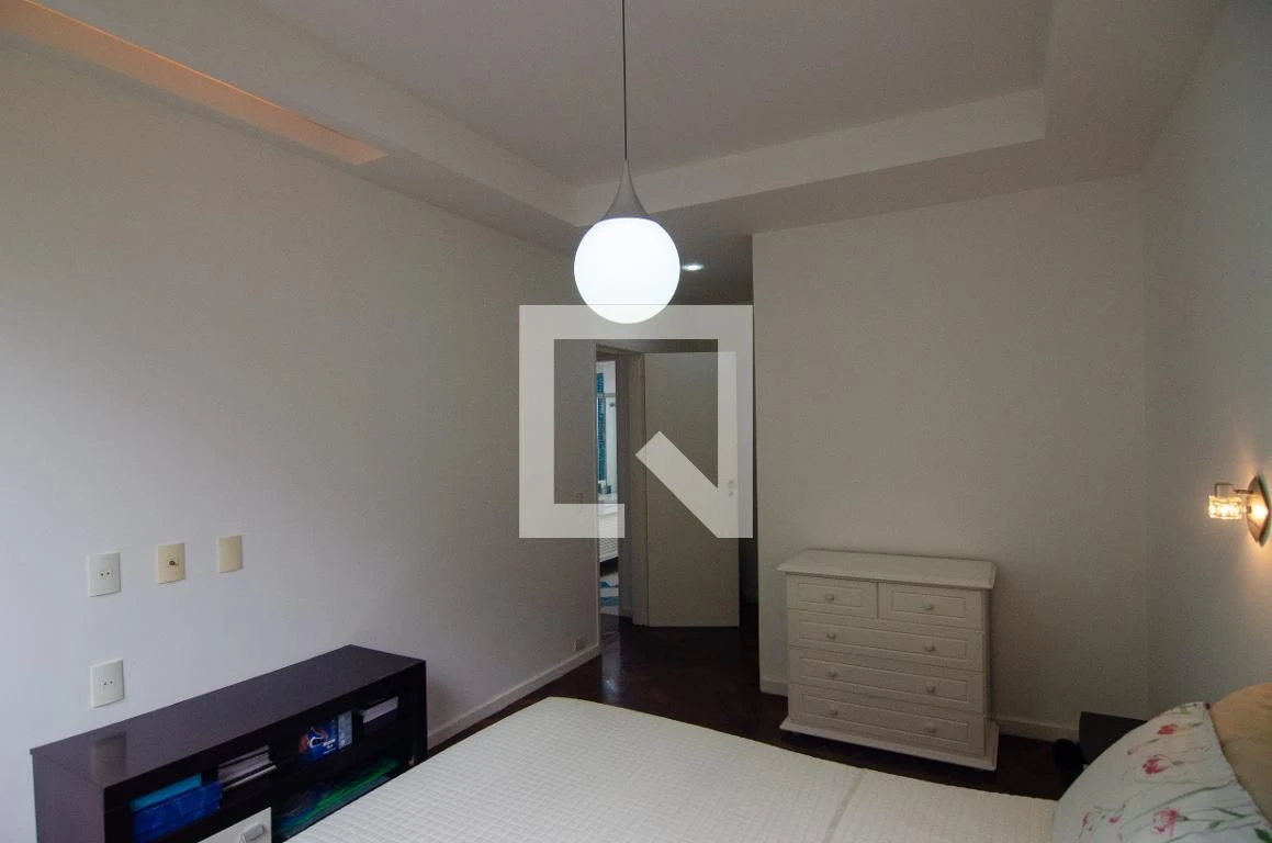 Furnished apartment, 166 m², with floor-to-ceiling windows — photo 51