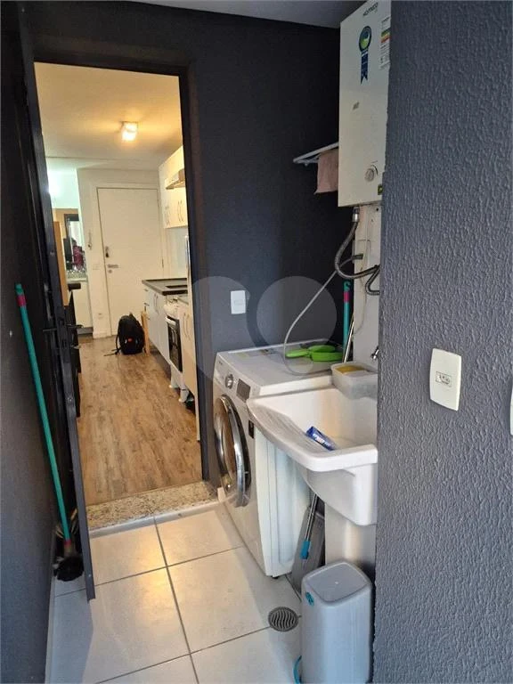 One-bedroom apartment with a home office in Curitiba — photo 13