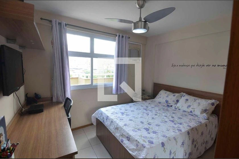Home office in a 2-bedroom apartment, 190 m² — photo 6