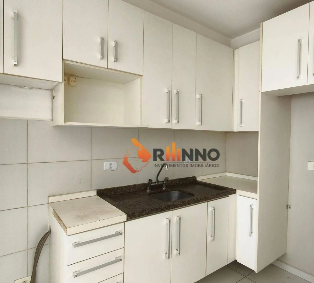 Apartment, 50 m², with wood or laminate floors — photo 12
