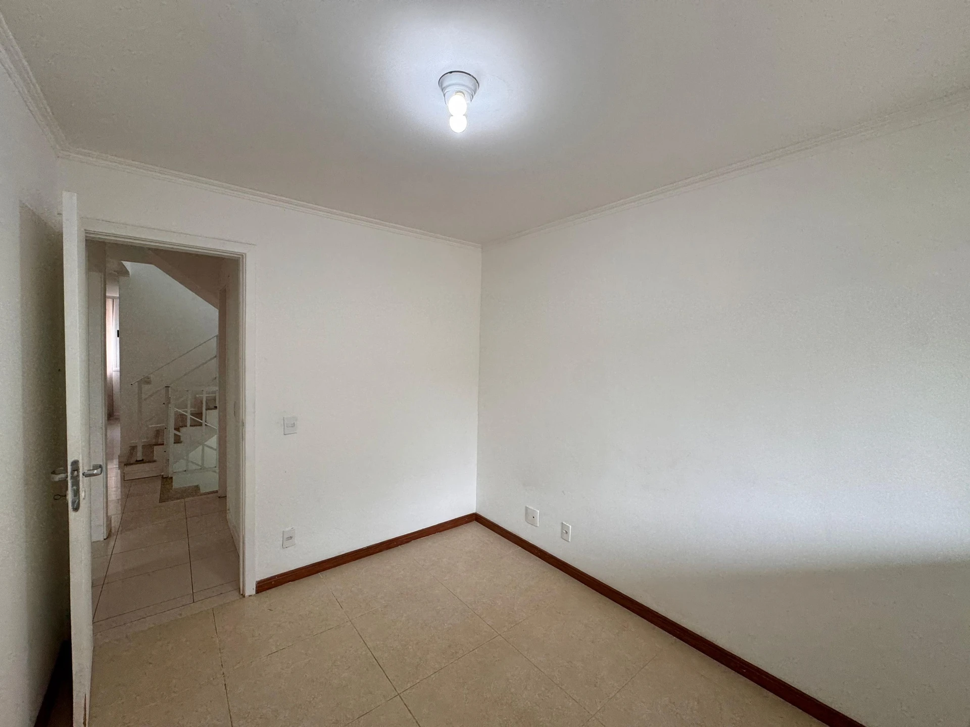 4-bedroom apartment with balcony and private BBQ grill — photo 39