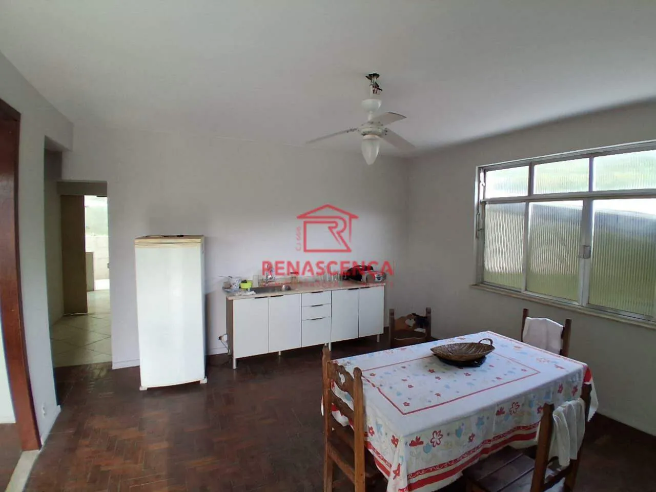 800 m² house with 6 bedrooms and private garden — photo 2
