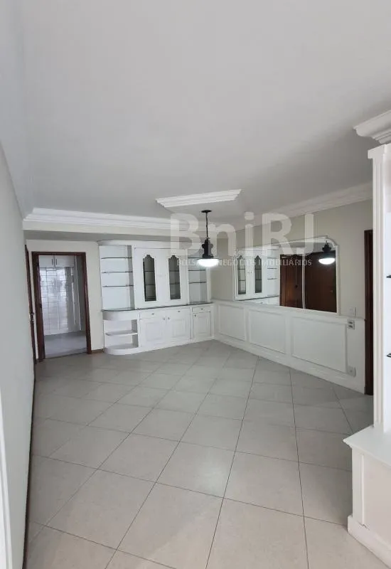 Home office in a 3-bedroom apartment, 110 m² — photo 17