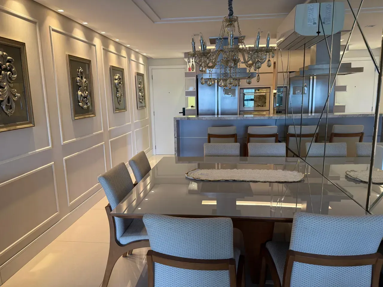 Furnished 77 m² apartment with 2 bedrooms and 2 parking — photo 4