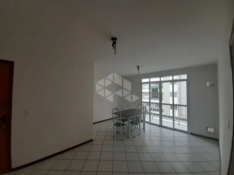 Квартира 48 м² с 1 спальней и балконом — photo 10