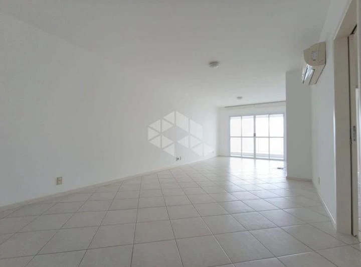 Квартира з 3 спальнями та балконом, 120 м² — photo 5