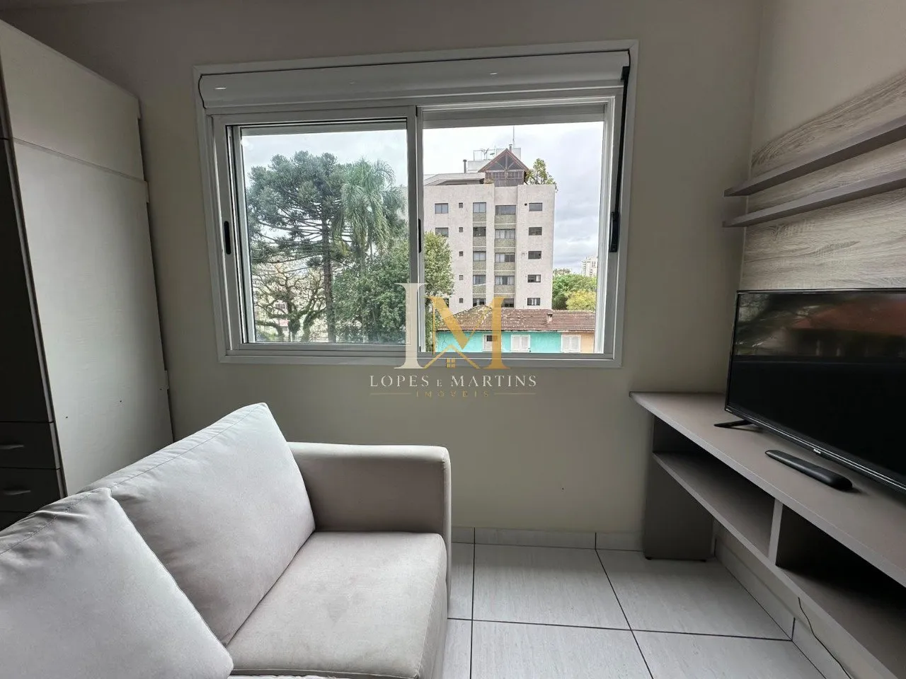 One-bedroom apartment with a home office in Curitiba — photo 14