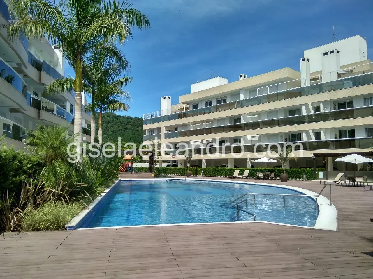 Apartamento mobiliado com cozinha integrada e 2 quartos — photo 11