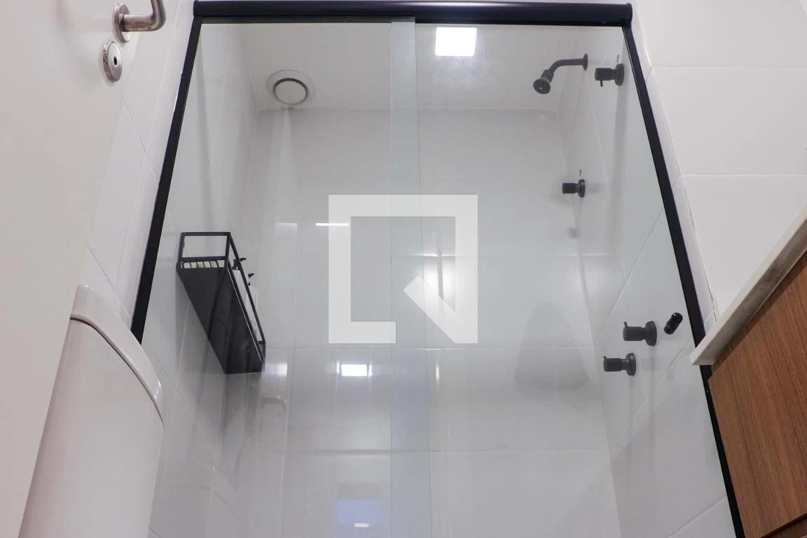 Furnished apartment, 78 m², with a walk-in closet — photo 33