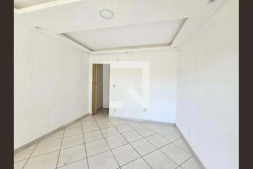Casa para aluguel com 2 quartos e 100 m²