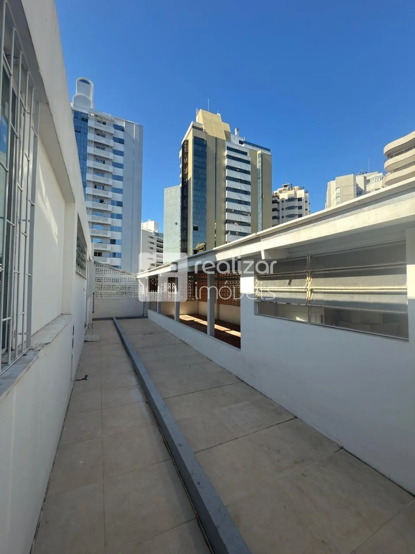 Casa mobiliada de 490 m² com 5 quartos e 2 vagas — photo 41